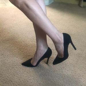 Alice & Olivia Beaded Pumps